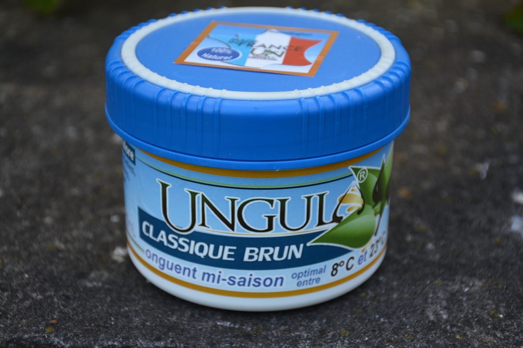 [BE-NU-002] Ungula classic brown ointment